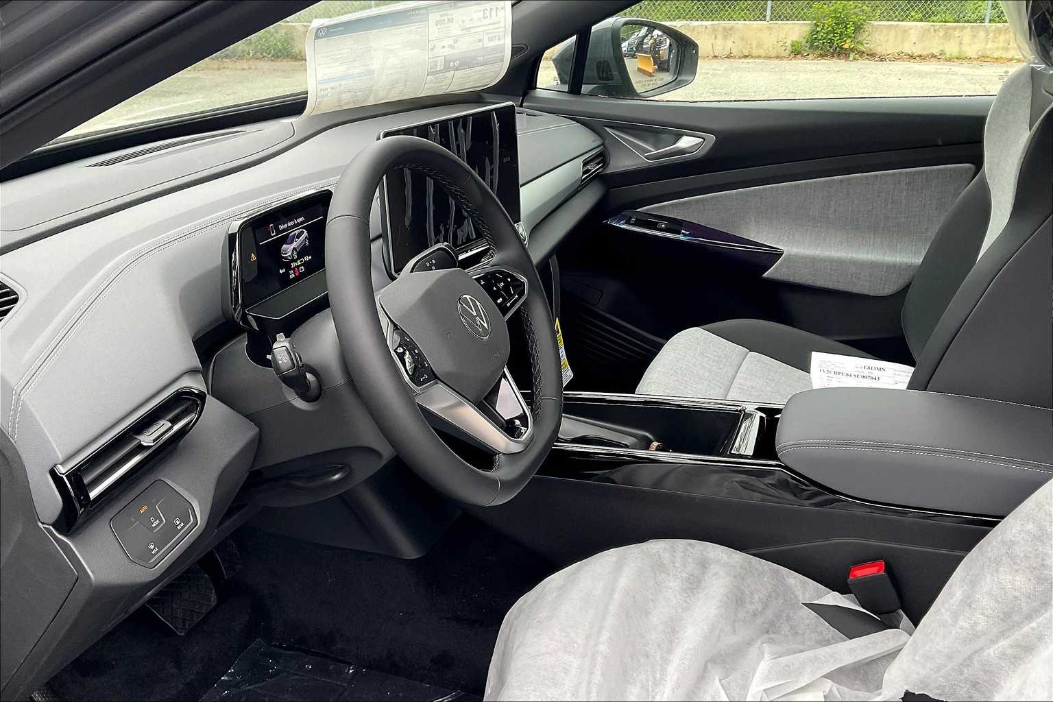 2025 Volkswagen ID.4 Pro - Photo 9