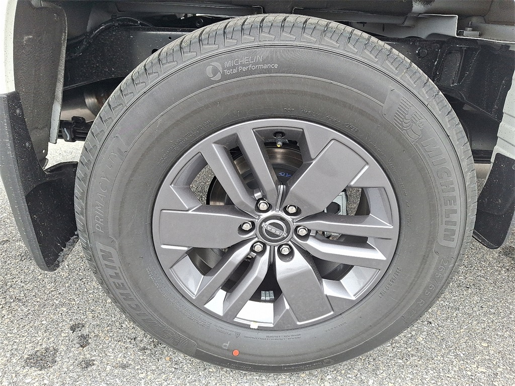 2026 Nissan Frontier SV - Photo 5