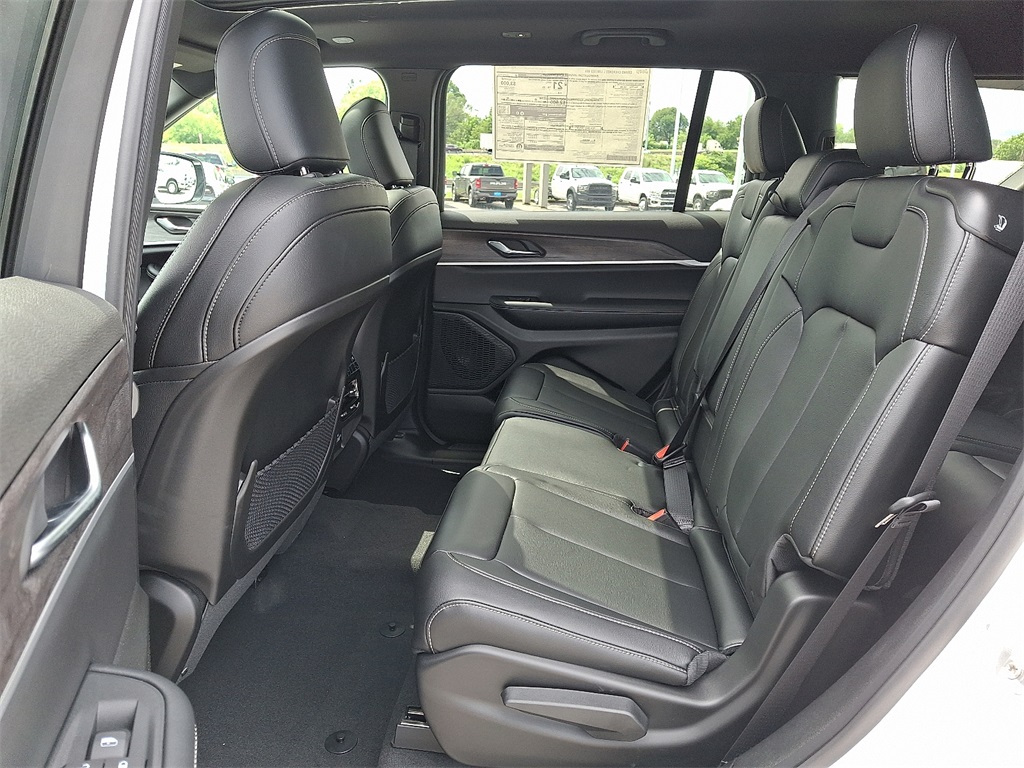 2025 Jeep Grand Cherokee L Limited - Photo 6