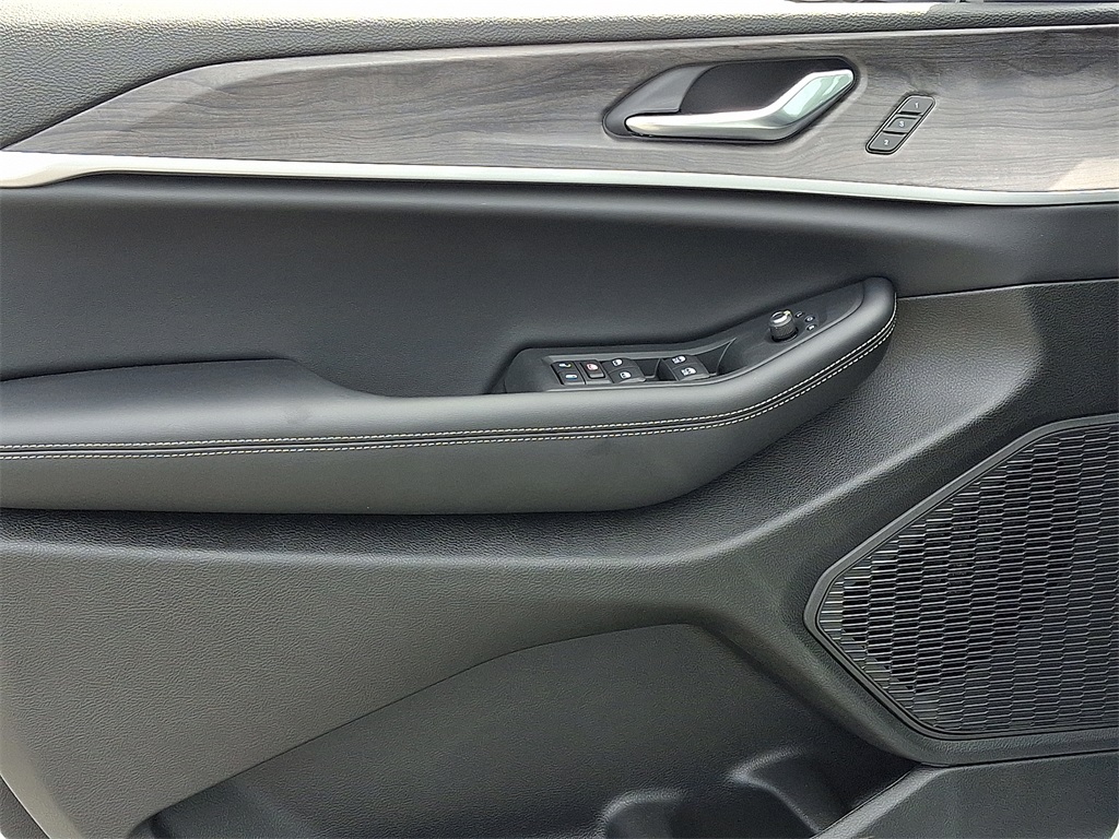 2025 Jeep Grand Cherokee L Limited - Photo 9