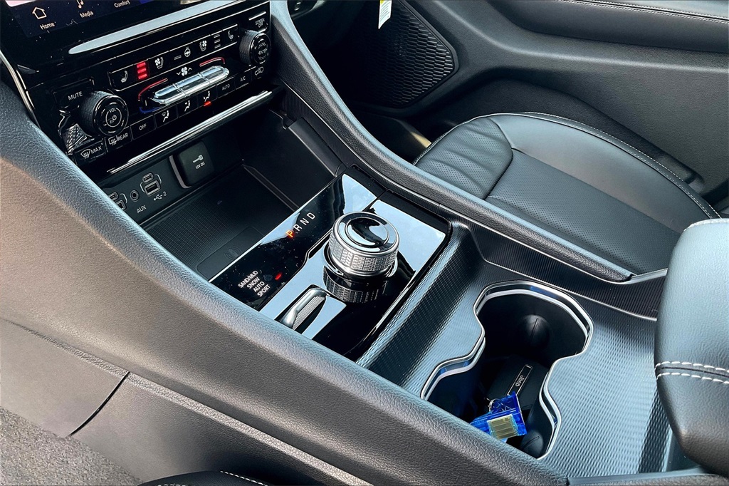 2025 Jeep Grand Cherokee L Limited - Photo 14