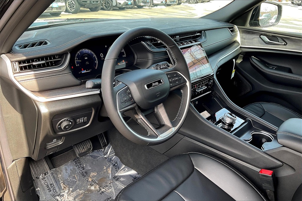 2025 Jeep Grand Cherokee L Limited - Photo 9