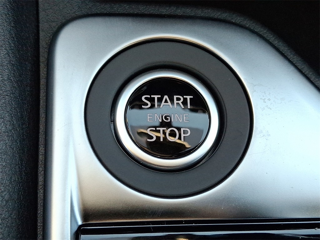 2025 Nissan Sentra SV - Photo 15