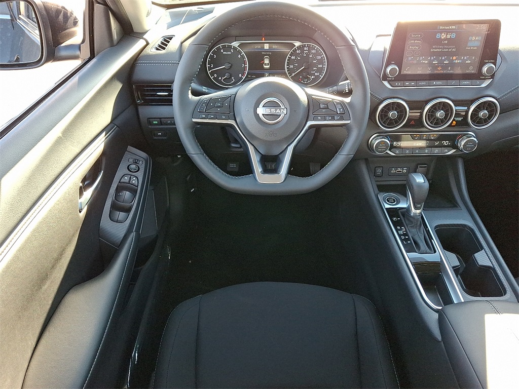 2025 Nissan Sentra SV - Photo 7
