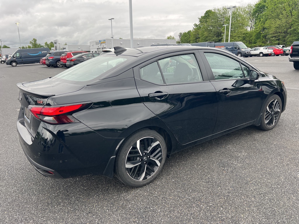 2023 Nissan Versa 1.6 SR - Photo 3