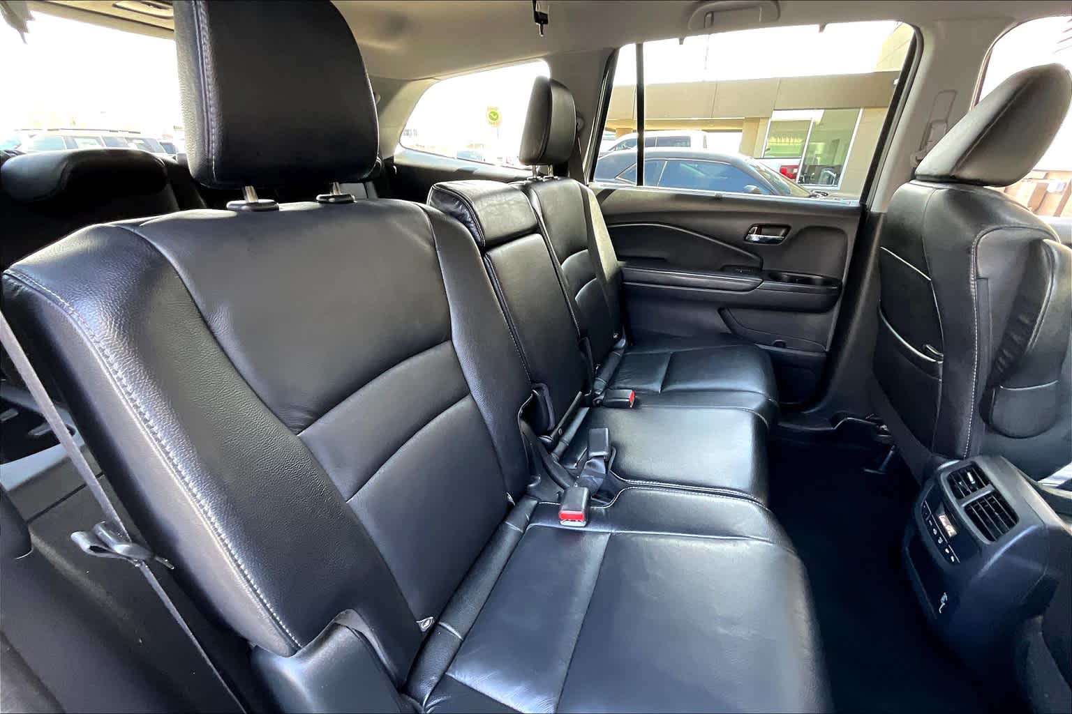 2022 Honda Pilot Special Edition - Photo 13