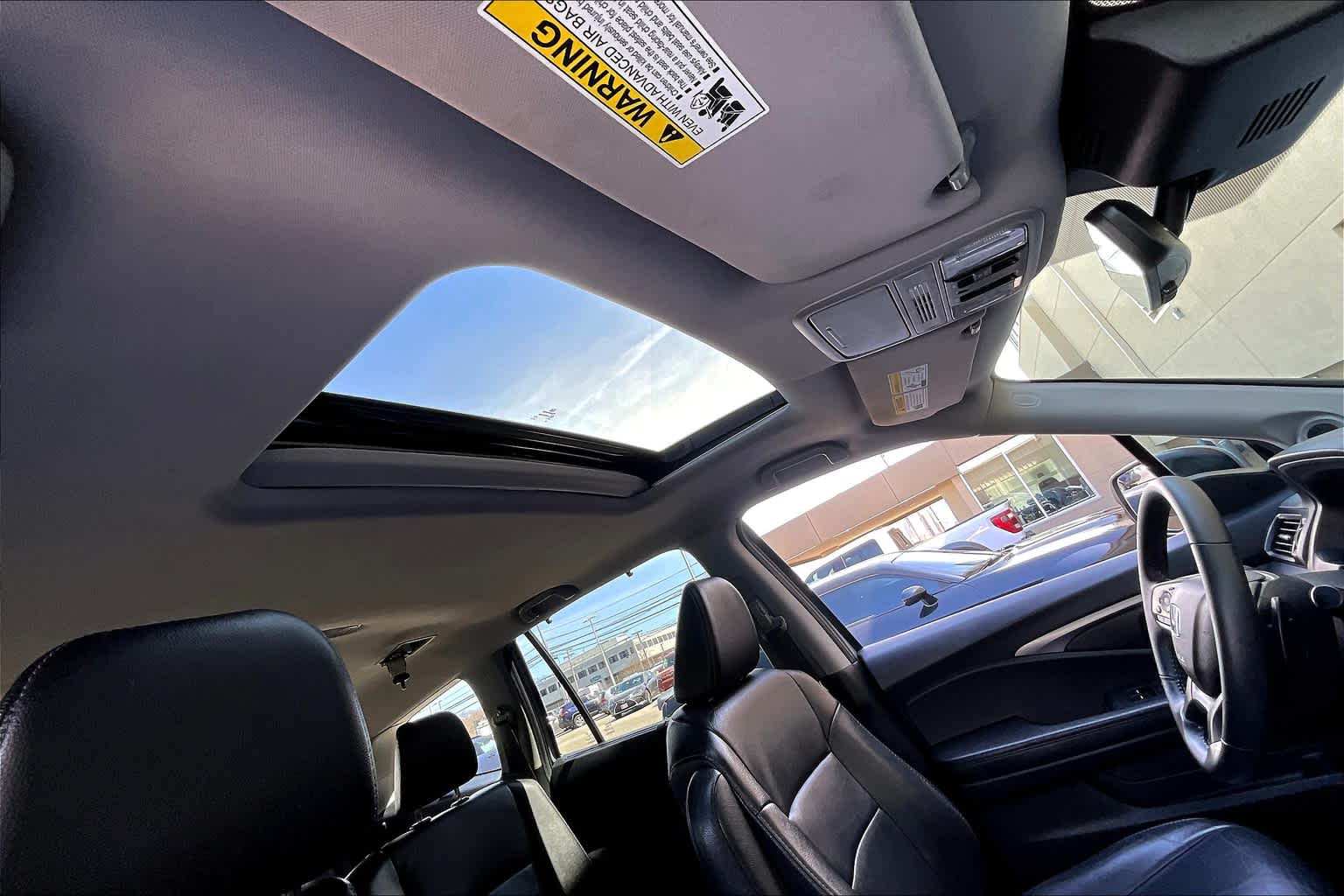 2022 Honda Pilot Special Edition - Photo 19