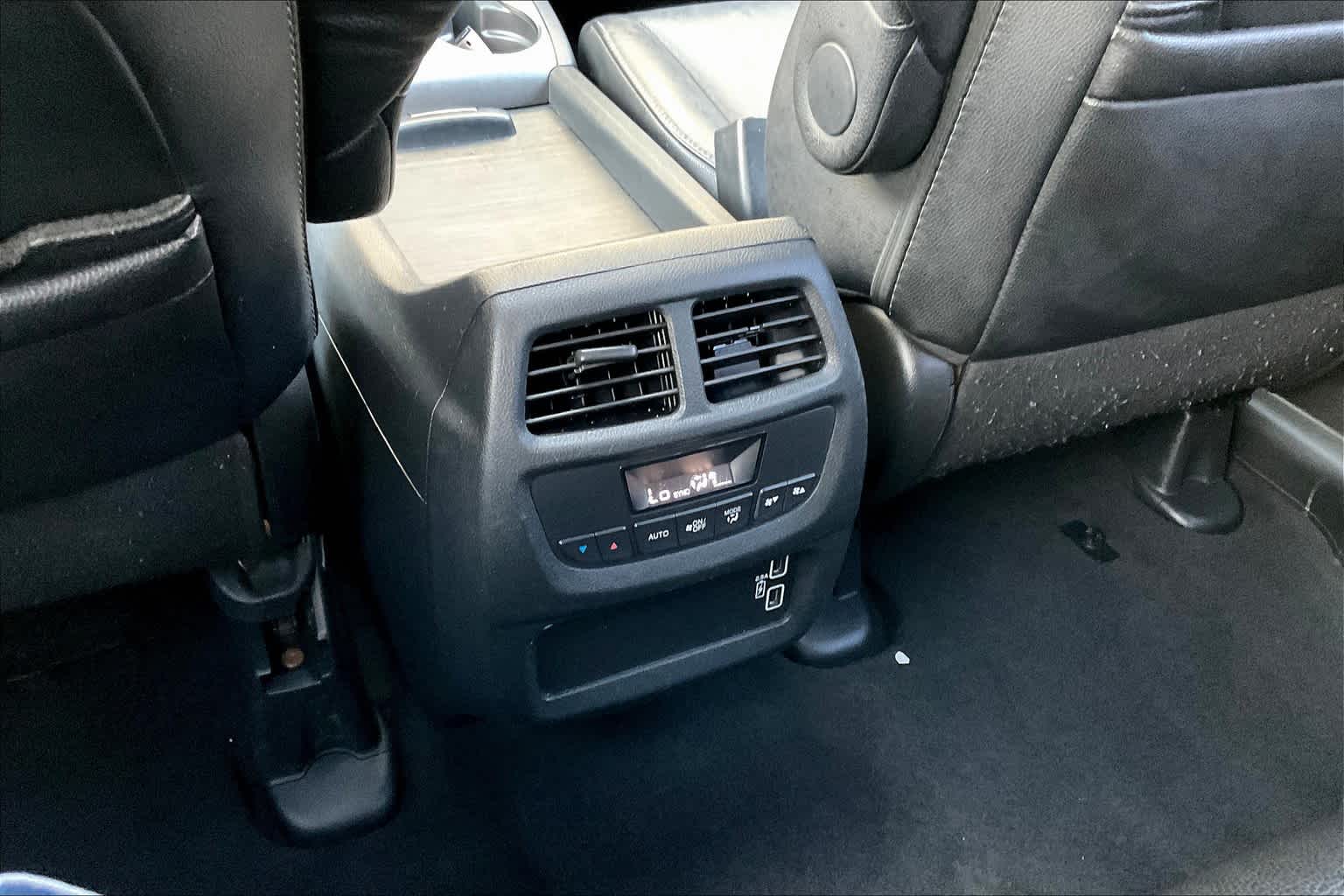 2022 Honda Pilot Special Edition - Photo 25