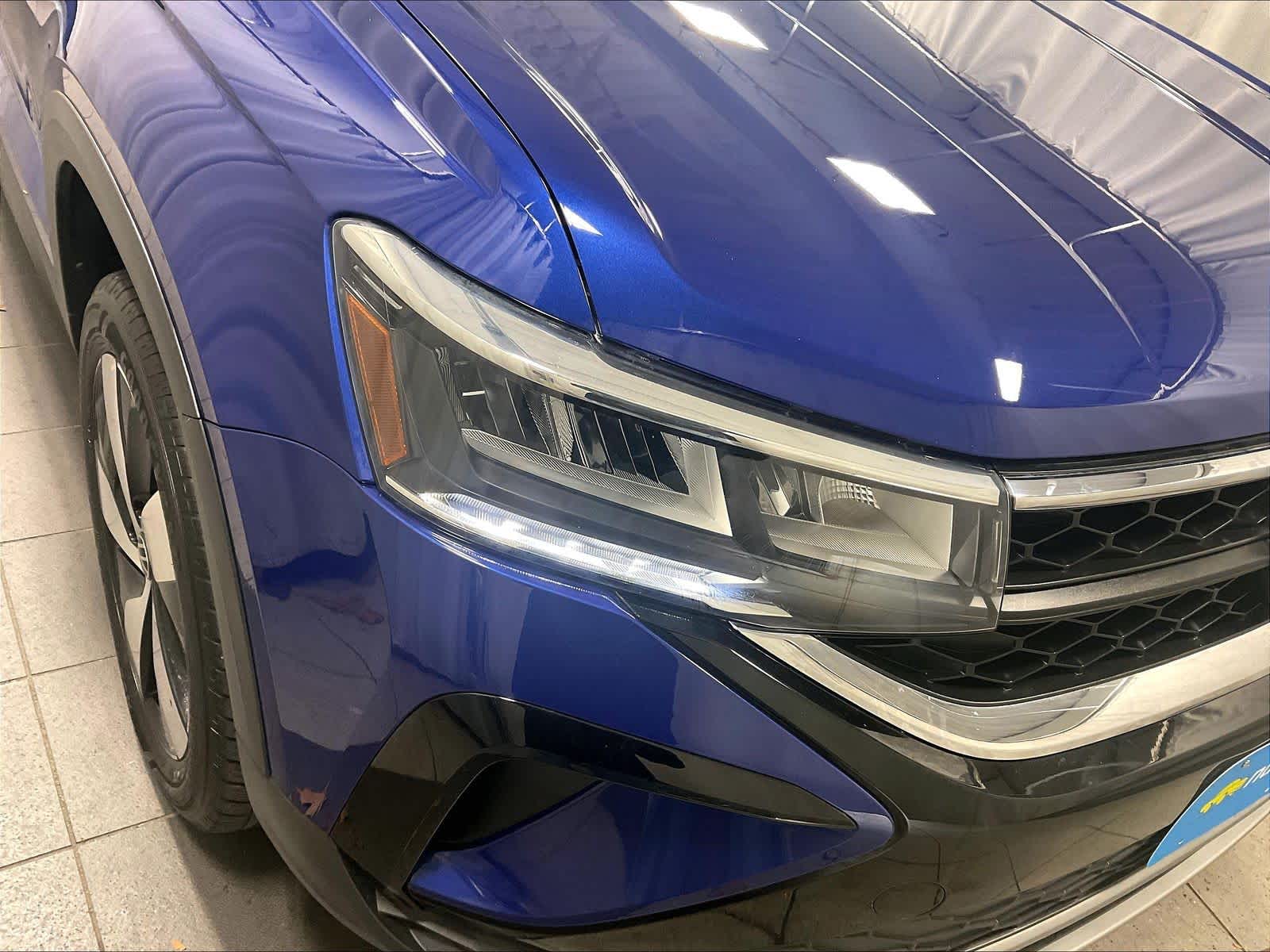 2023 Volkswagen Taos S - Photo 32