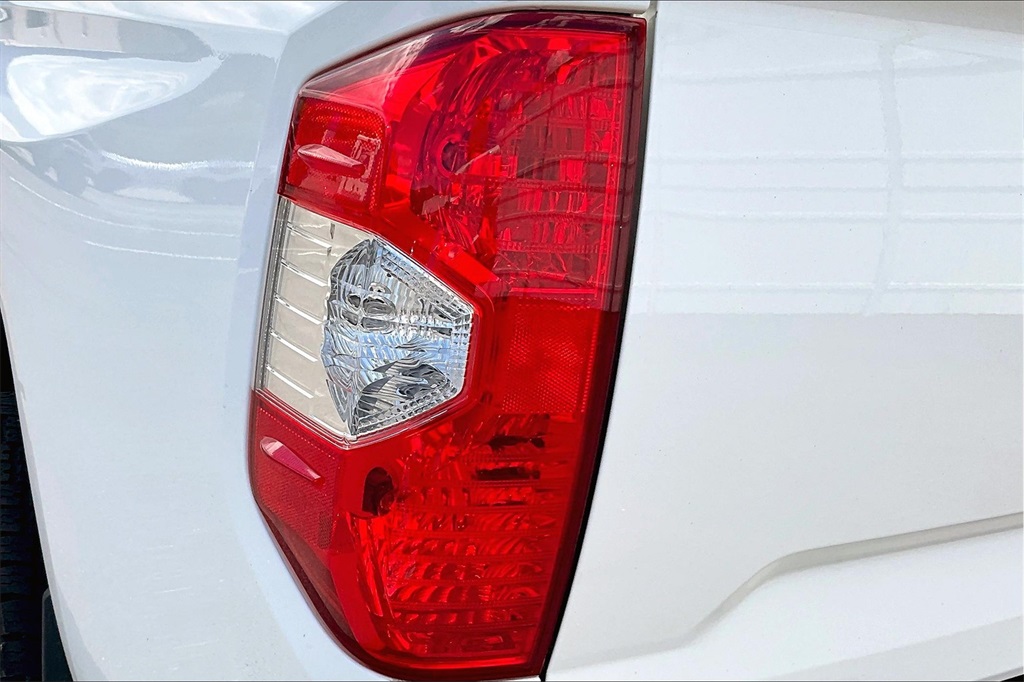 2020 Toyota Tundra  - Photo 32