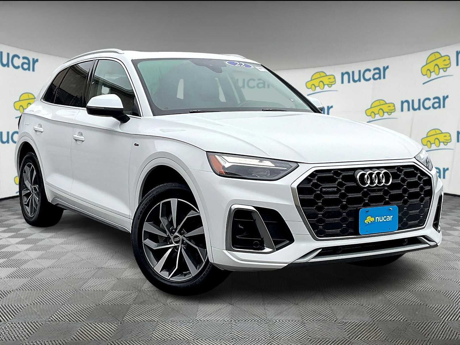 2022 Audi Q5 Premium Plus's photo