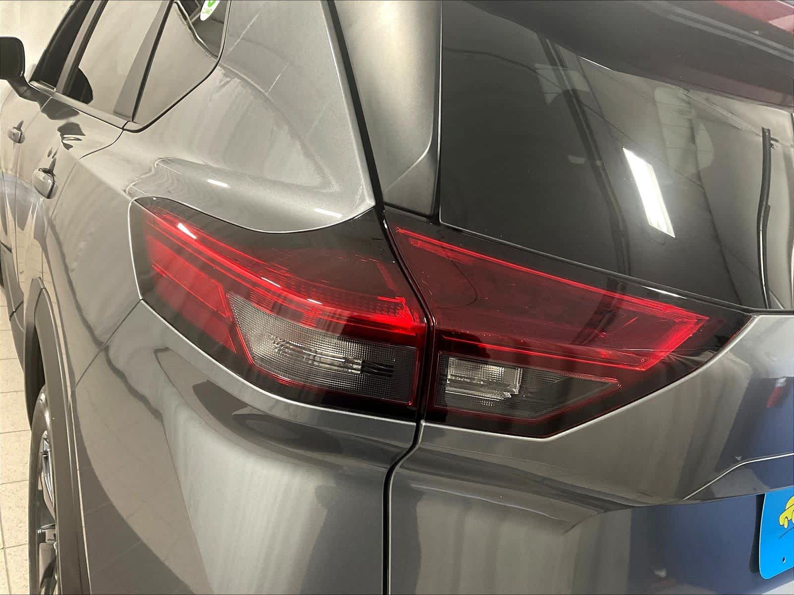 2024 Nissan Rogue SV - Photo 33