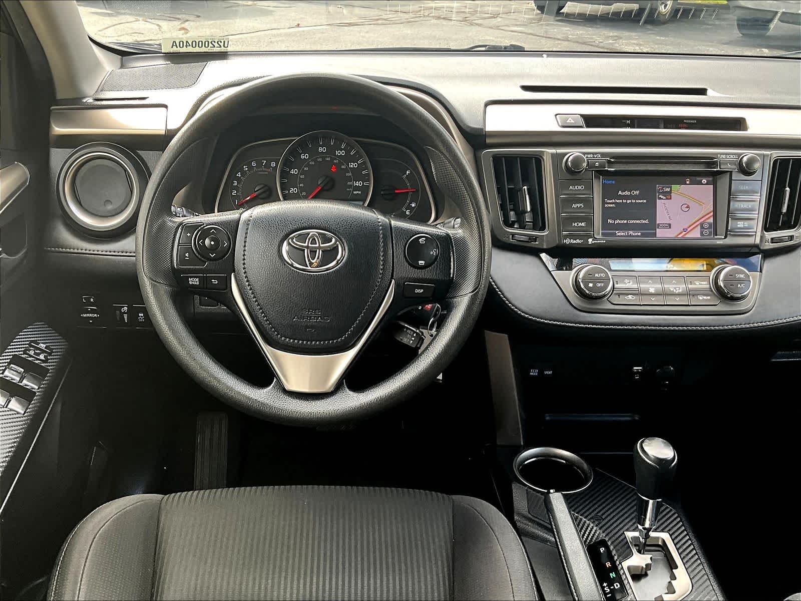 2015 Toyota RAV4 XLE - Photo 16