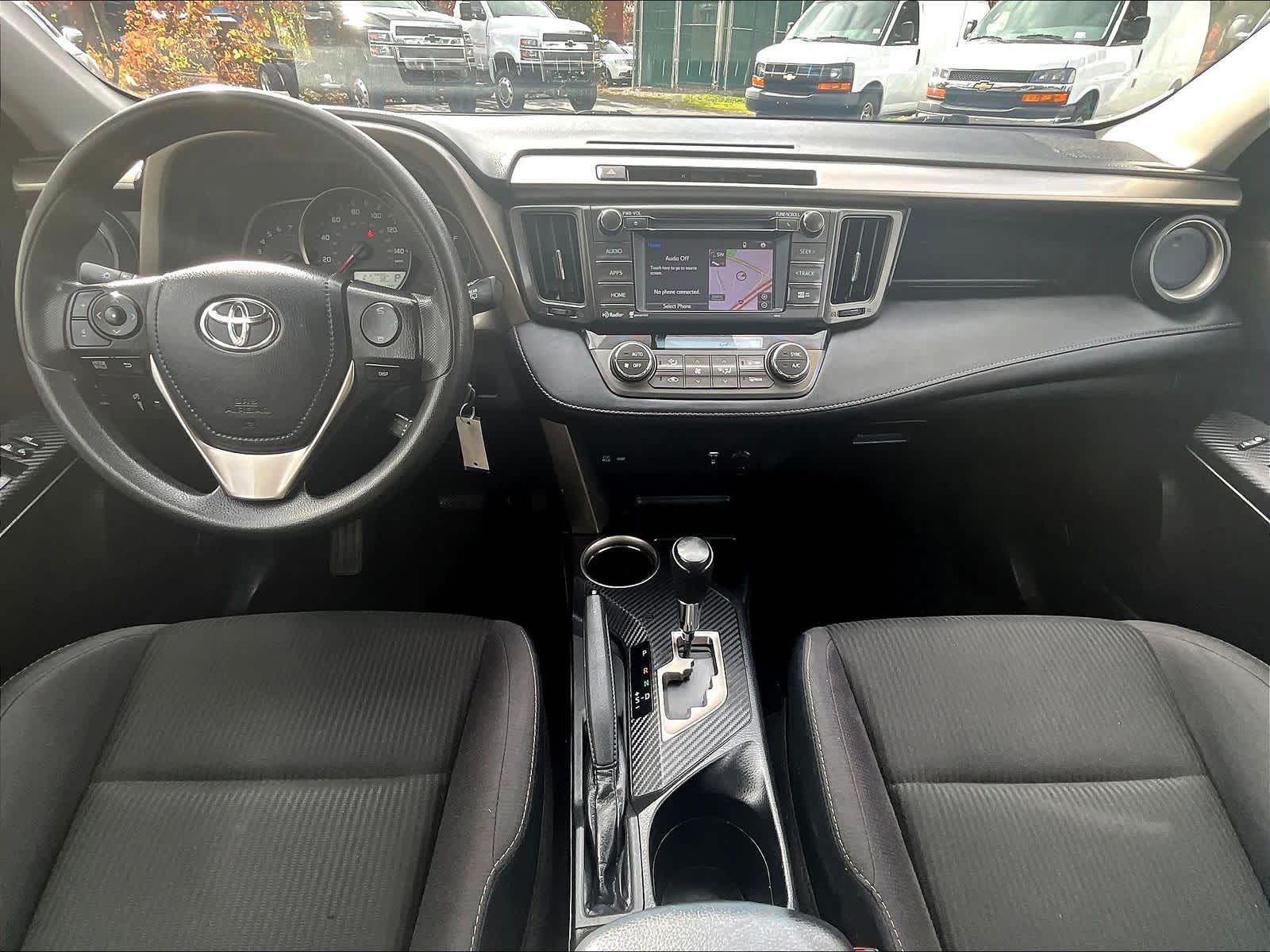 2015 Toyota RAV4 XLE - Photo 20