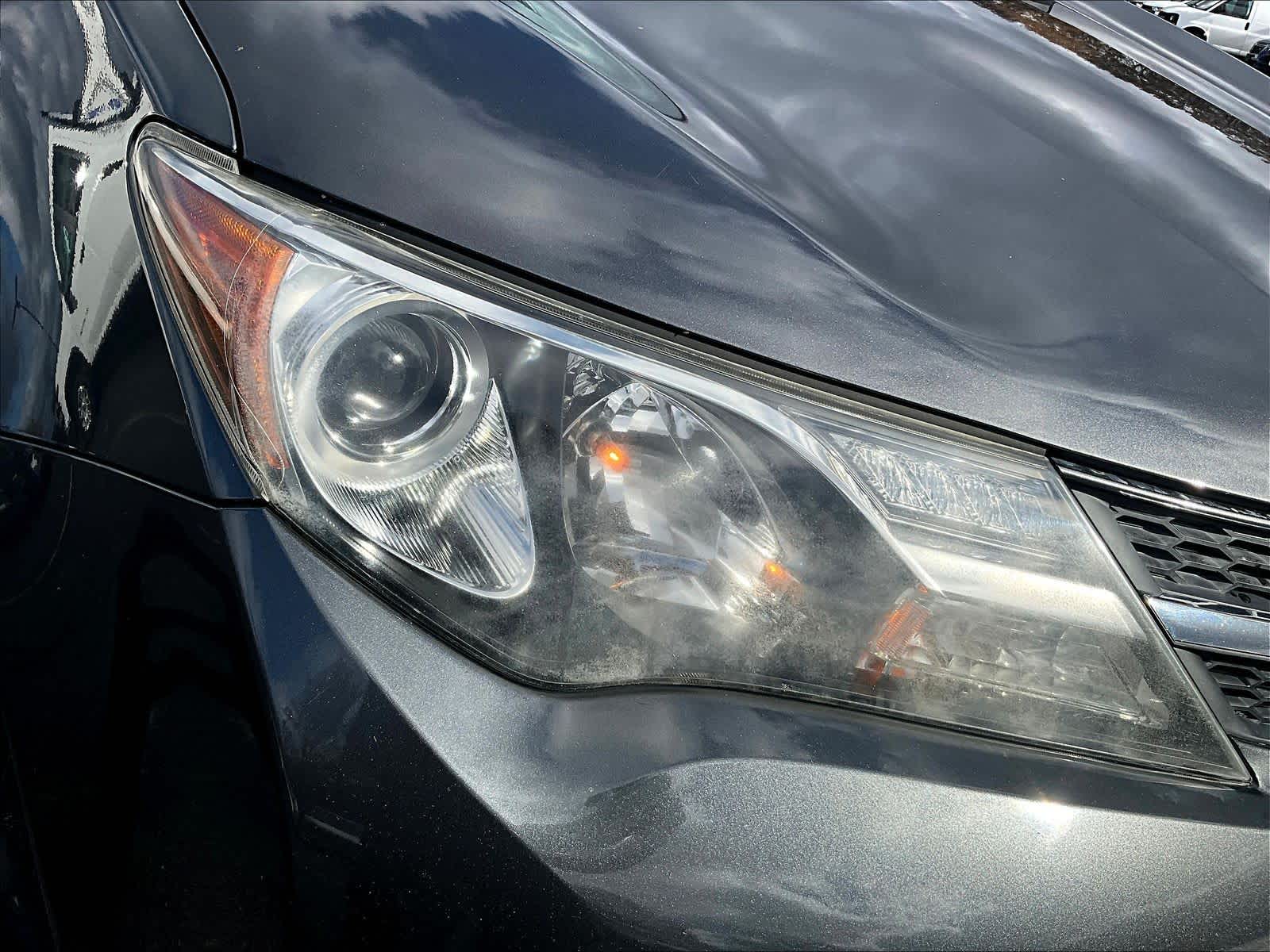 2015 Toyota RAV4 XLE - Photo 30