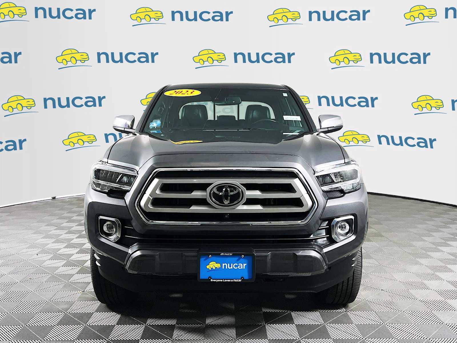 2023 Toyota Tacoma Limited - Photo 2