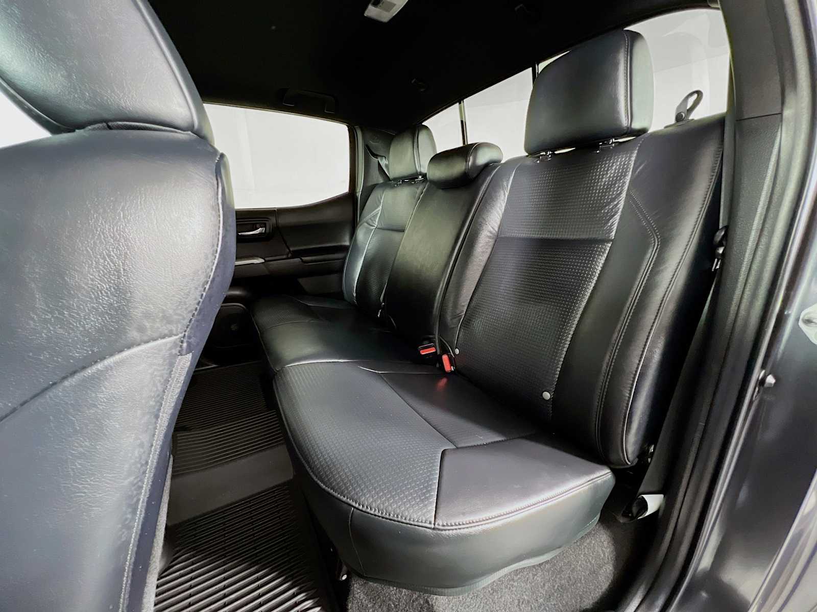 2023 Toyota Tacoma Limited - Photo 26