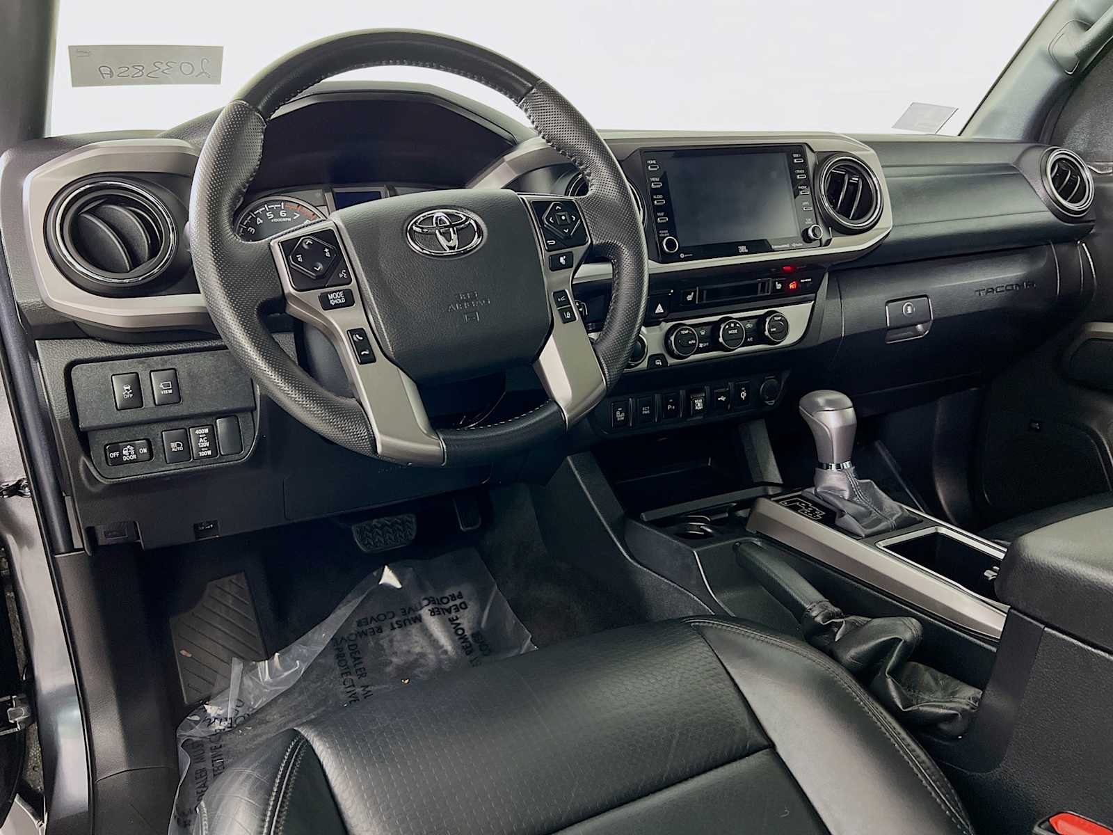 2023 Toyota Tacoma Limited - Photo 9