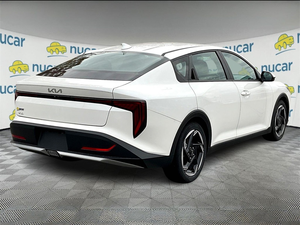 2025 Kia K4 EX - Photo 7