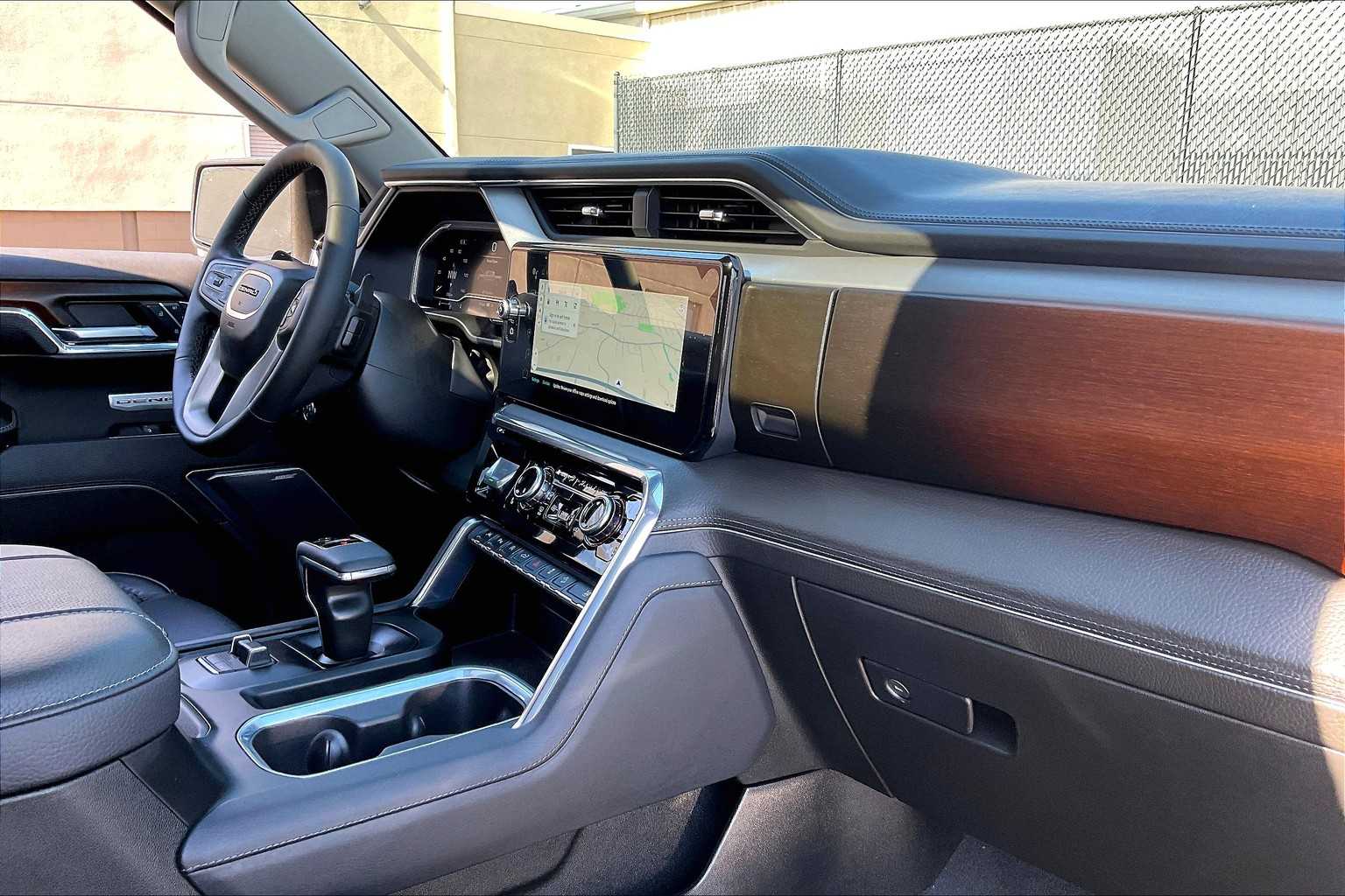 2024 GMC Sierra 1500 Denali - Photo 14