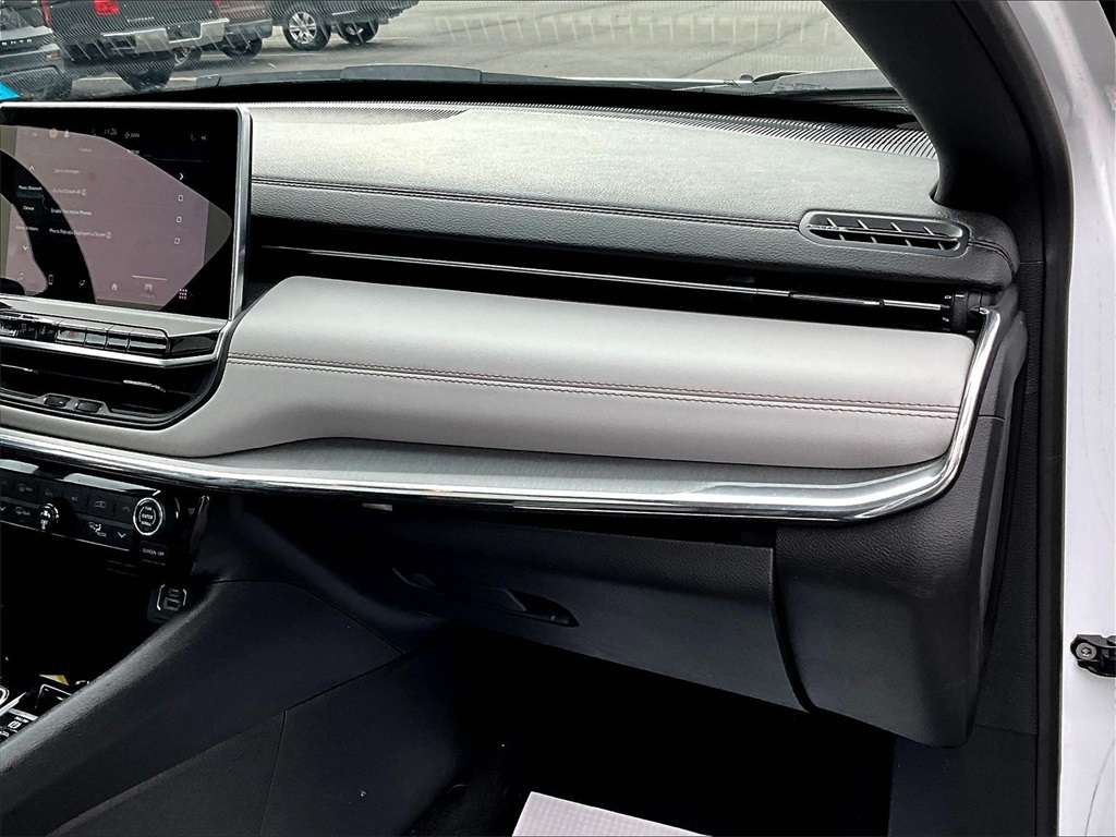 2024 Jeep Compass Limited - Photo 13