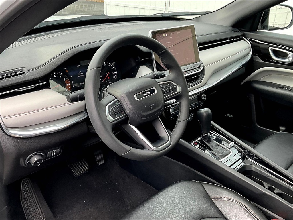 2024 Jeep Compass Limited - Photo 8