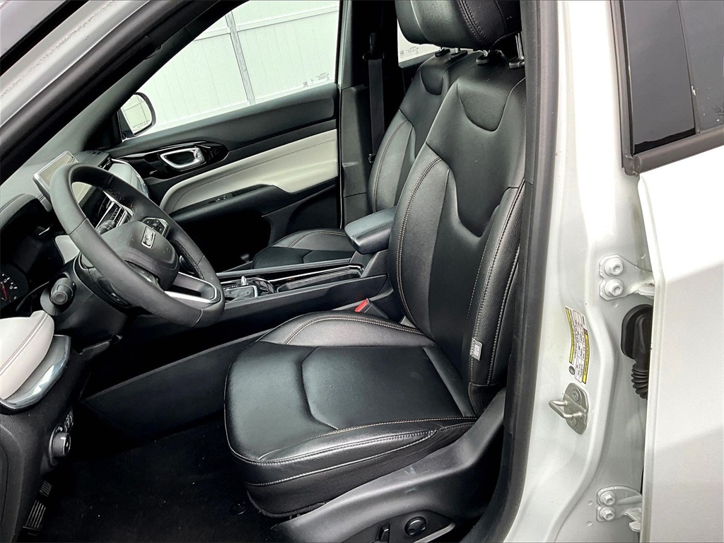 2024 Jeep Compass Limited - Photo 10