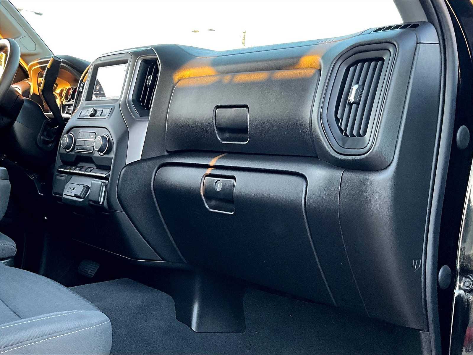 2023 Chevrolet Silverado 1500 Custom - Photo 14