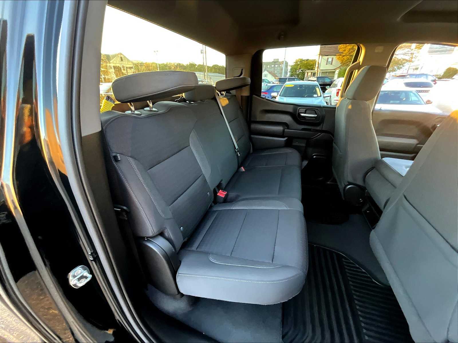 2023 Chevrolet Silverado 1500 Custom - Photo 16