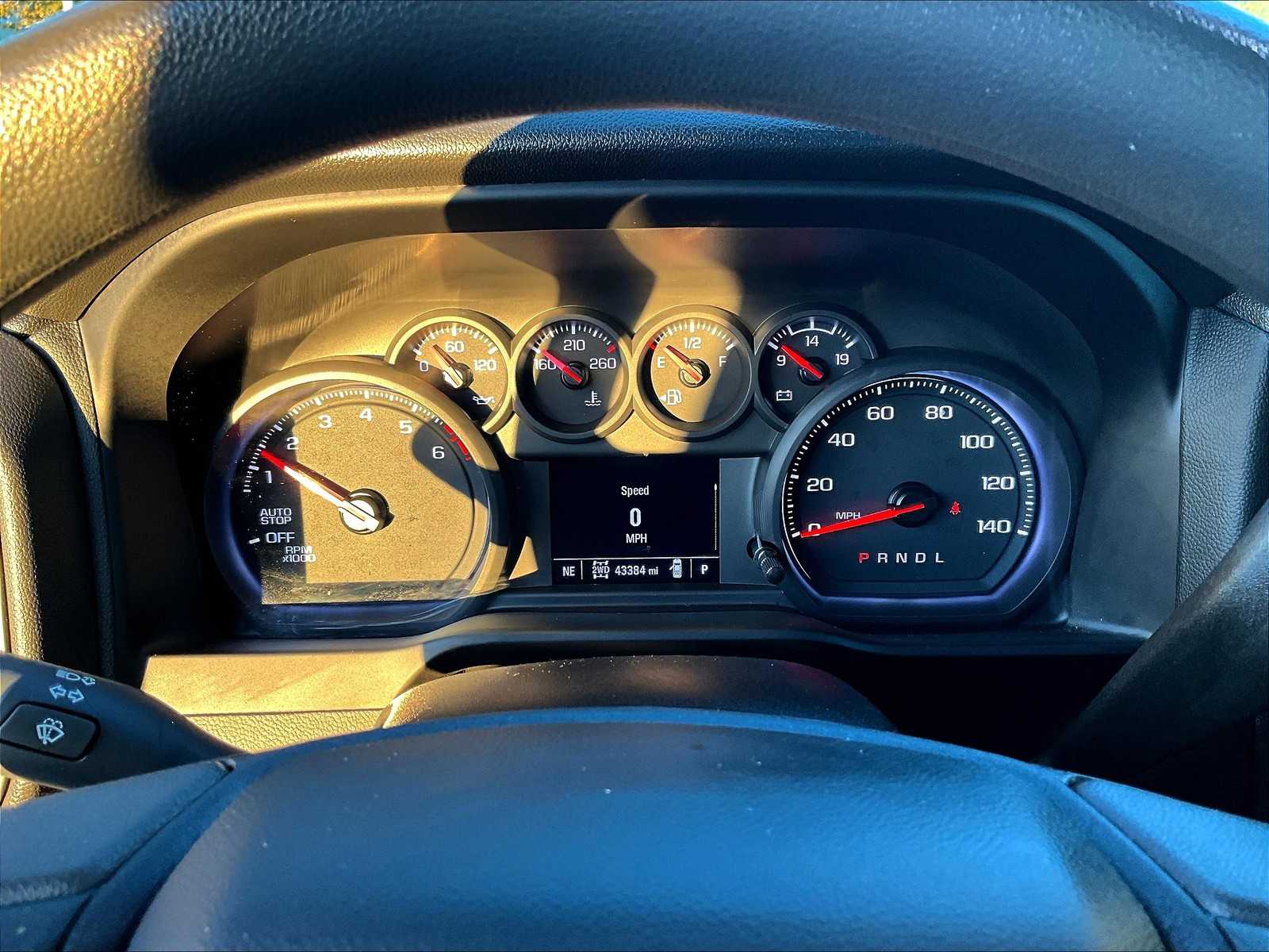 2023 Chevrolet Silverado 1500 Custom - Photo 24