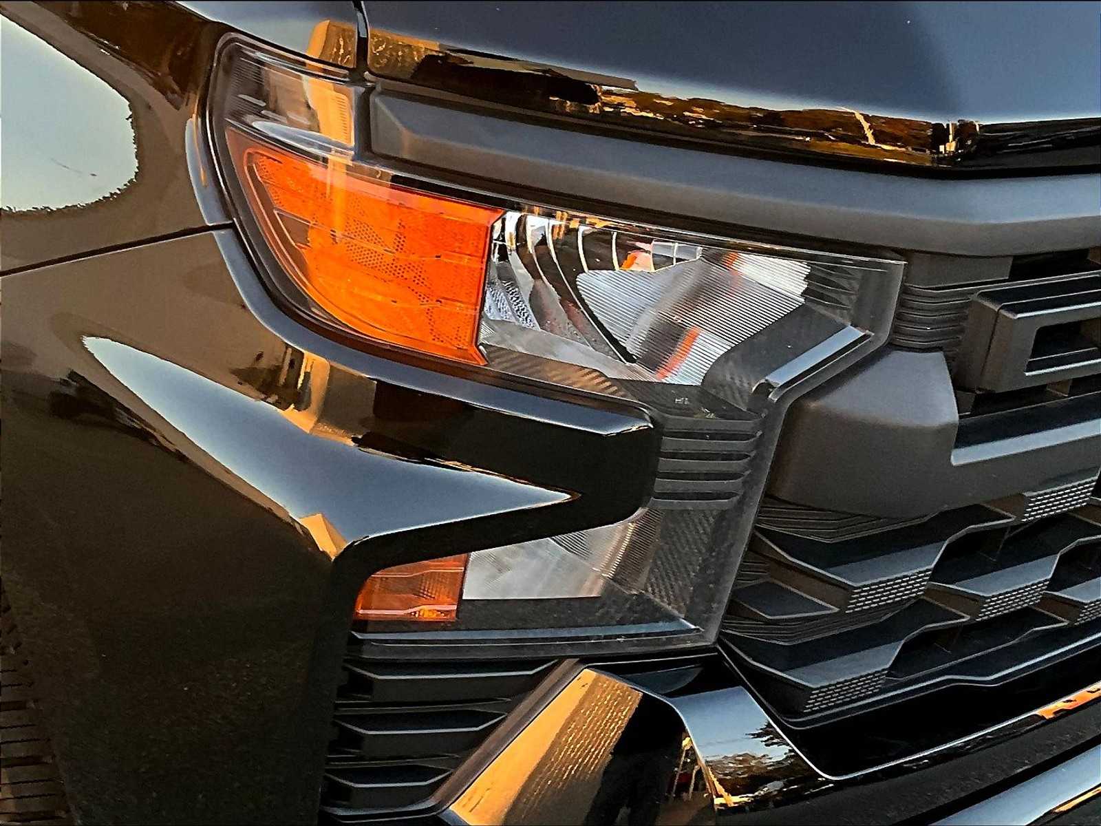 2023 Chevrolet Silverado 1500 Custom - Photo 31
