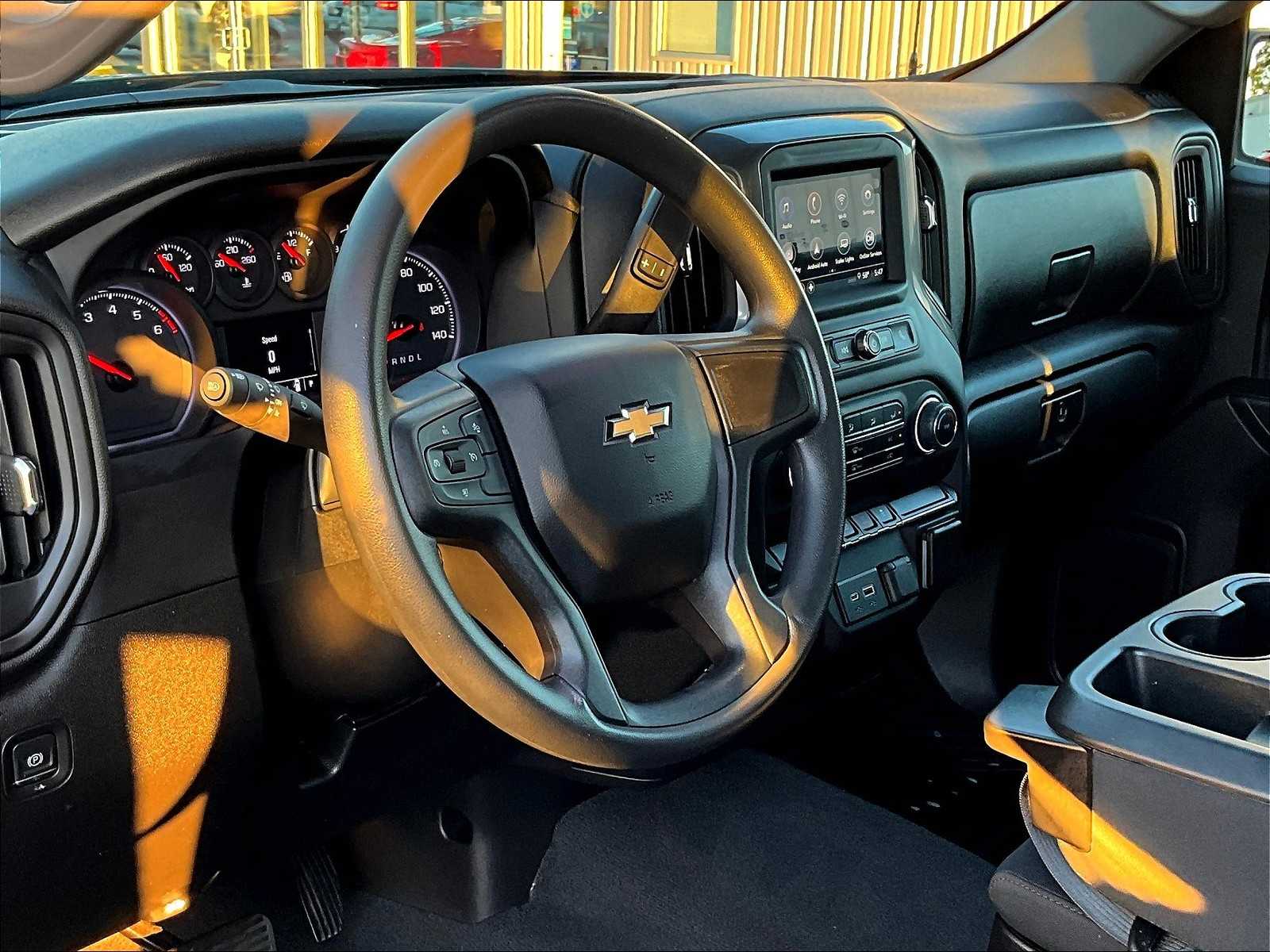 2023 Chevrolet Silverado 1500 Custom - Photo 8