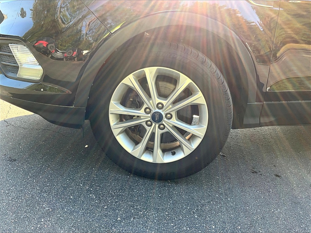 2019 Ford Escape SE - Photo 4