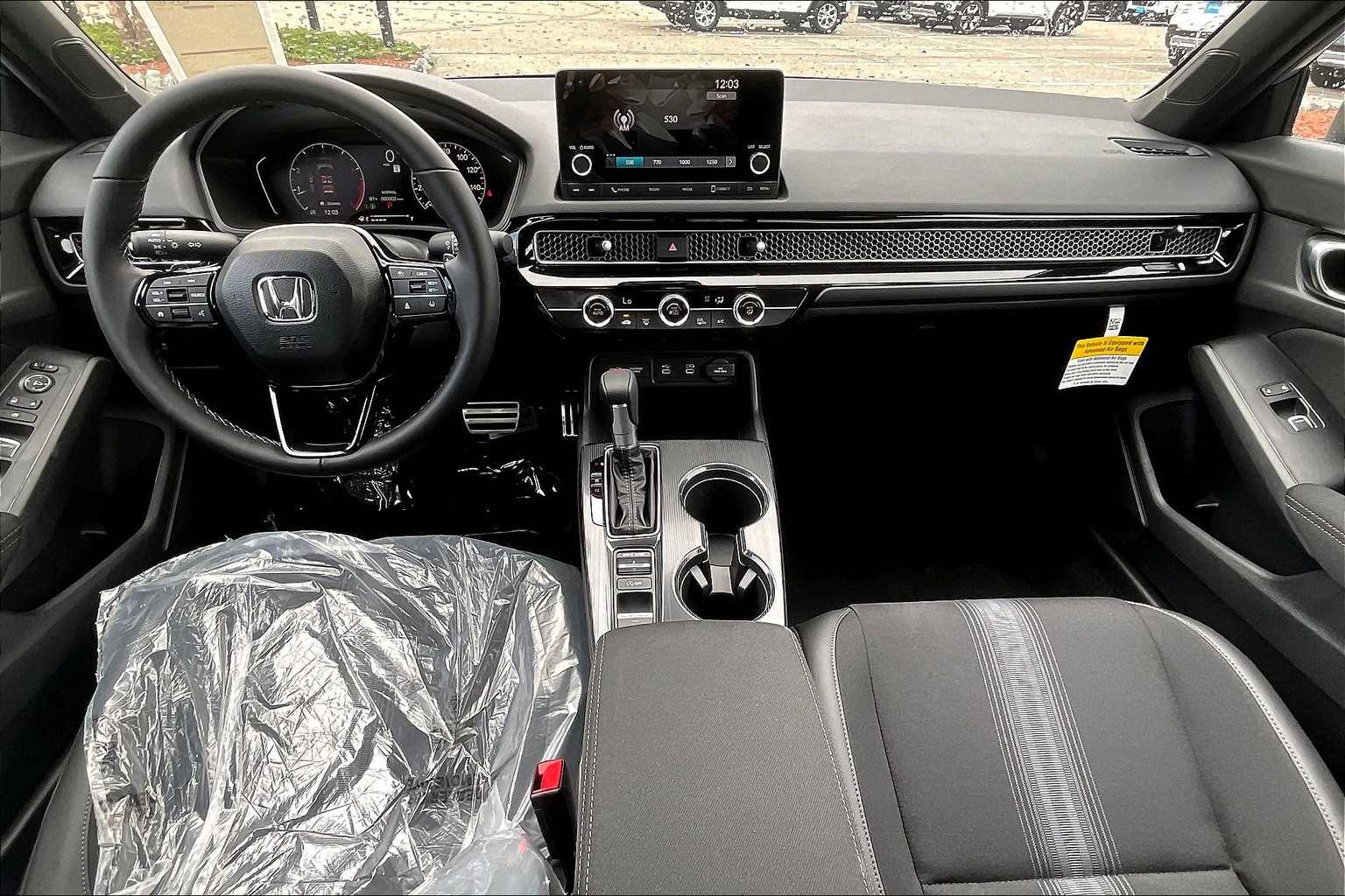 2025 Honda Civic Hatchback Sport - Photo 12