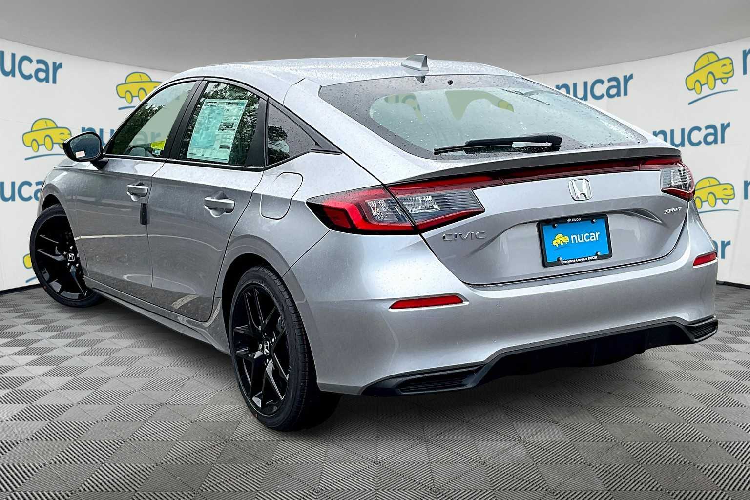 2025 Honda Civic Hatchback Sport - Photo 5