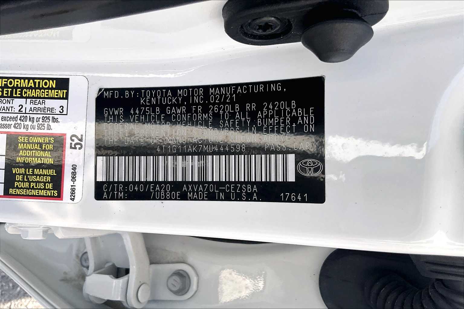2021 Toyota Camry SE - Photo 34
