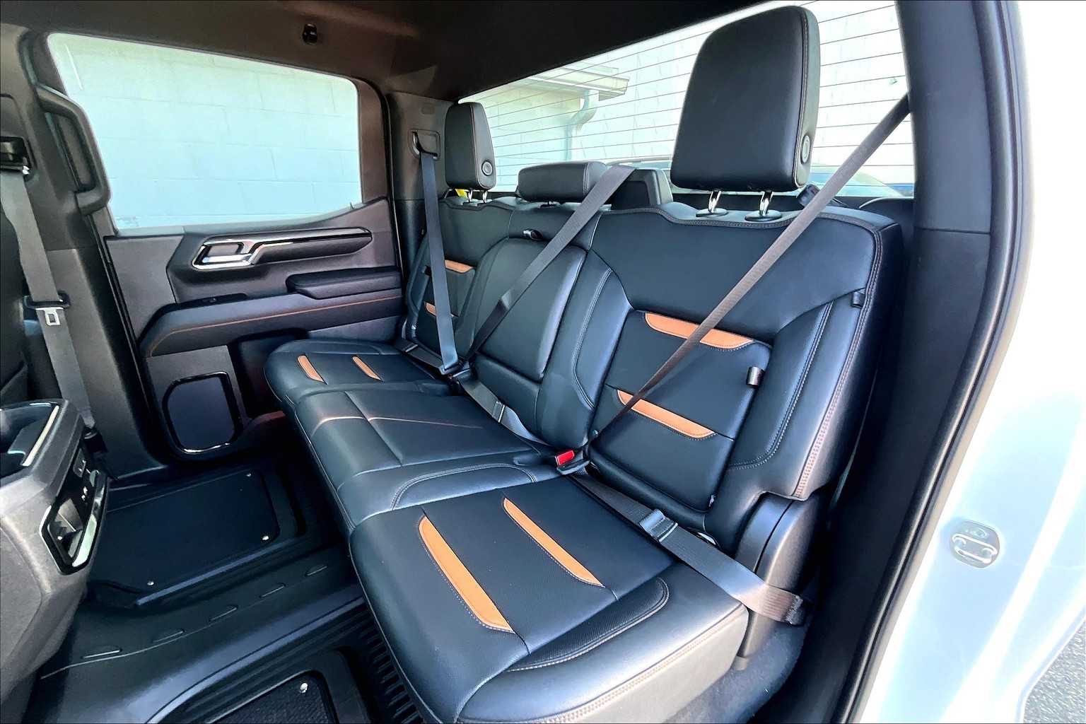 2023 GMC Sierra 1500 AT4 - Photo 15