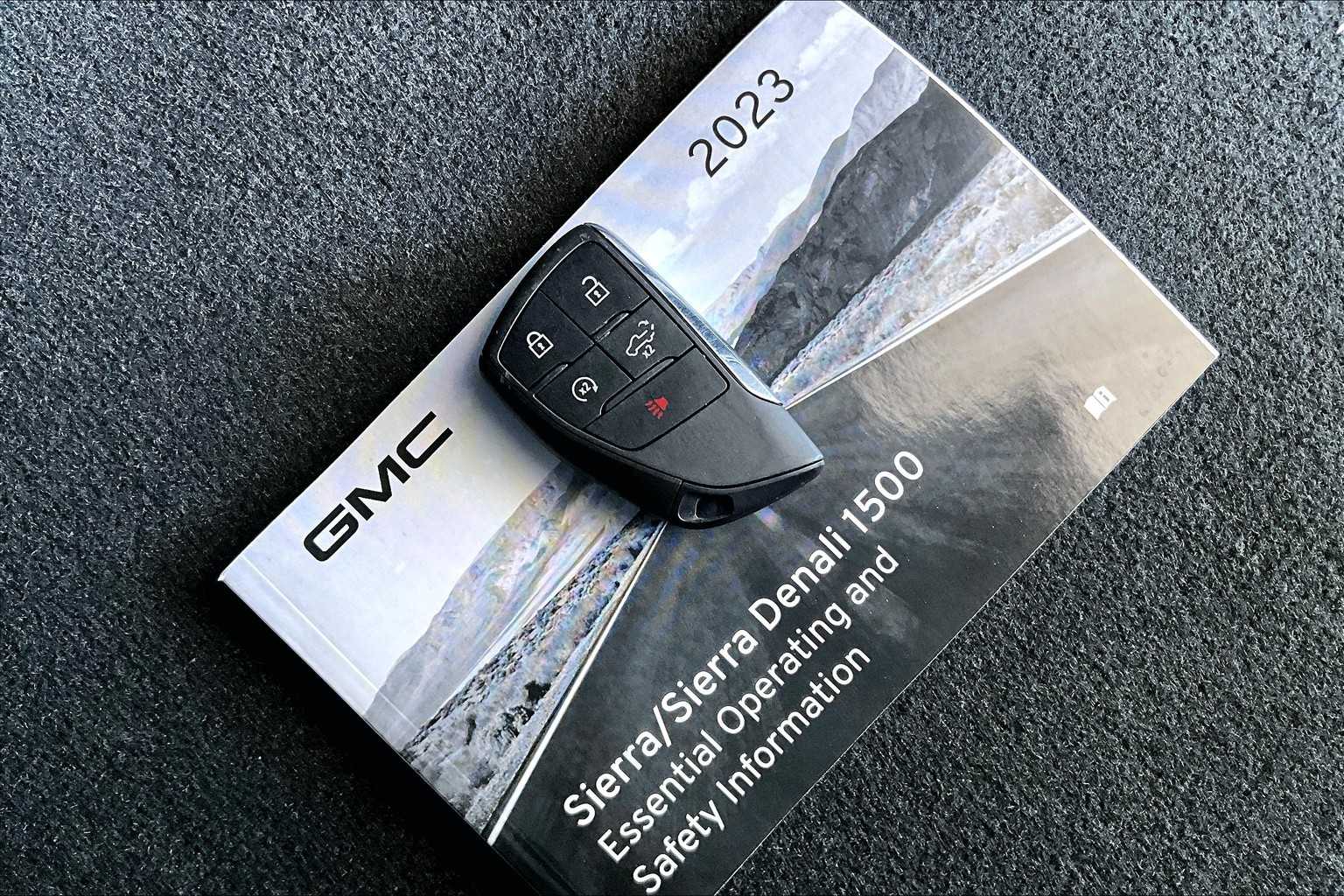 2023 GMC Sierra 1500 AT4 - Photo 31
