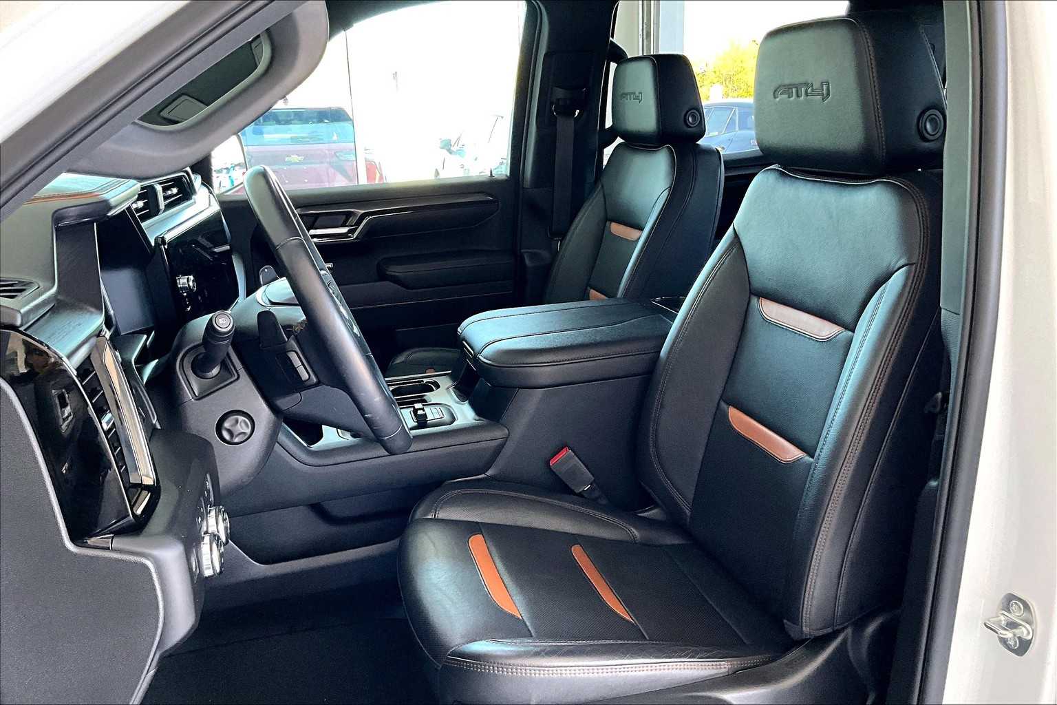 2023 GMC Sierra 1500 AT4 - Photo 10