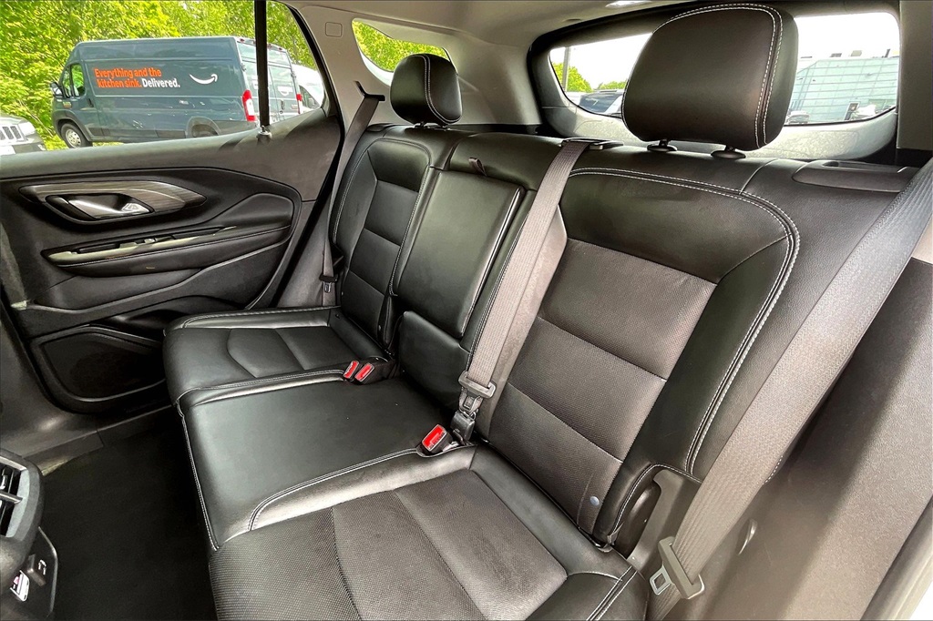 2023 GMC Terrain SLT - Photo 14