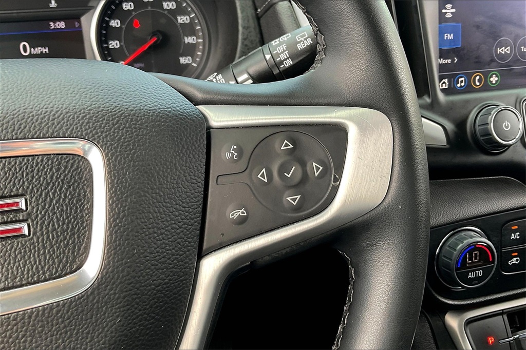 2023 GMC Terrain SLT - Photo 22