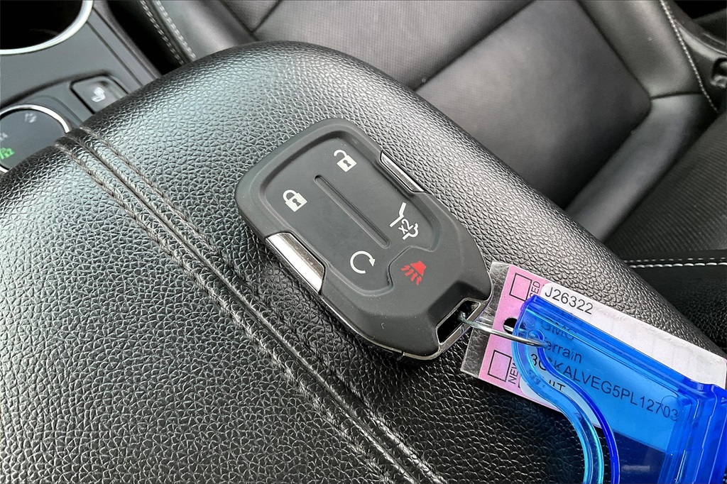2023 GMC Terrain SLT - Photo 27