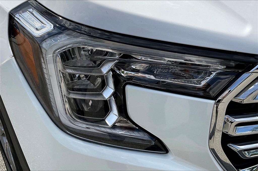 2023 GMC Terrain SLT - Photo 29