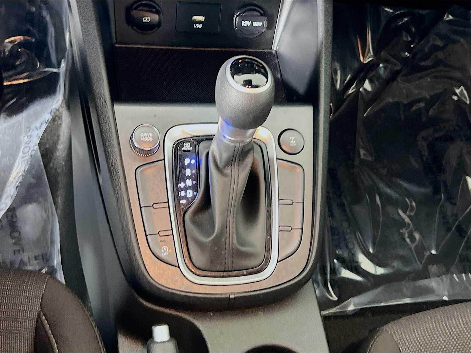 2022 Hyundai Kona SEL - Photo 16