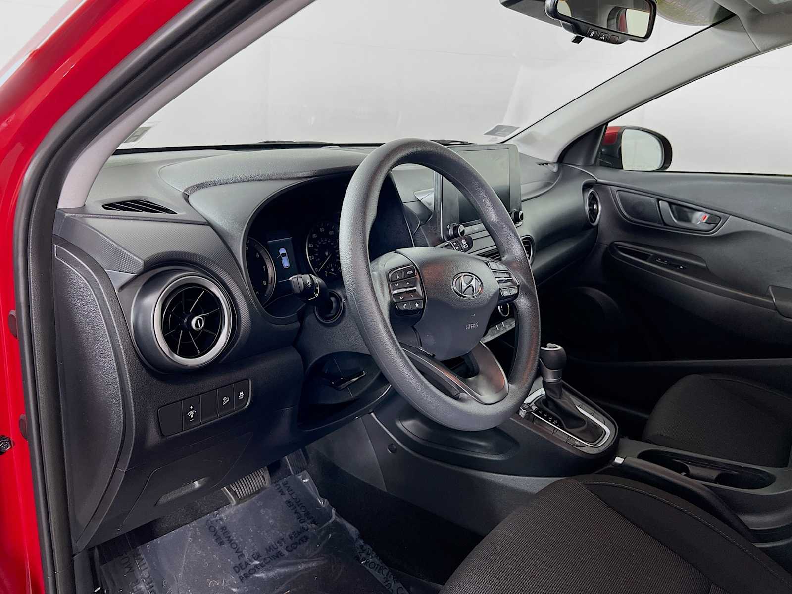 2022 Hyundai Kona SEL - Photo 9