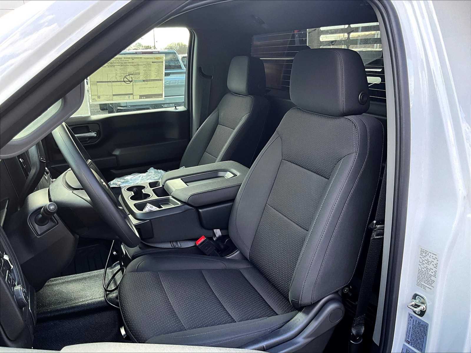 2025 Chevrolet Silverado 3500HD Work Truck - Photo 11