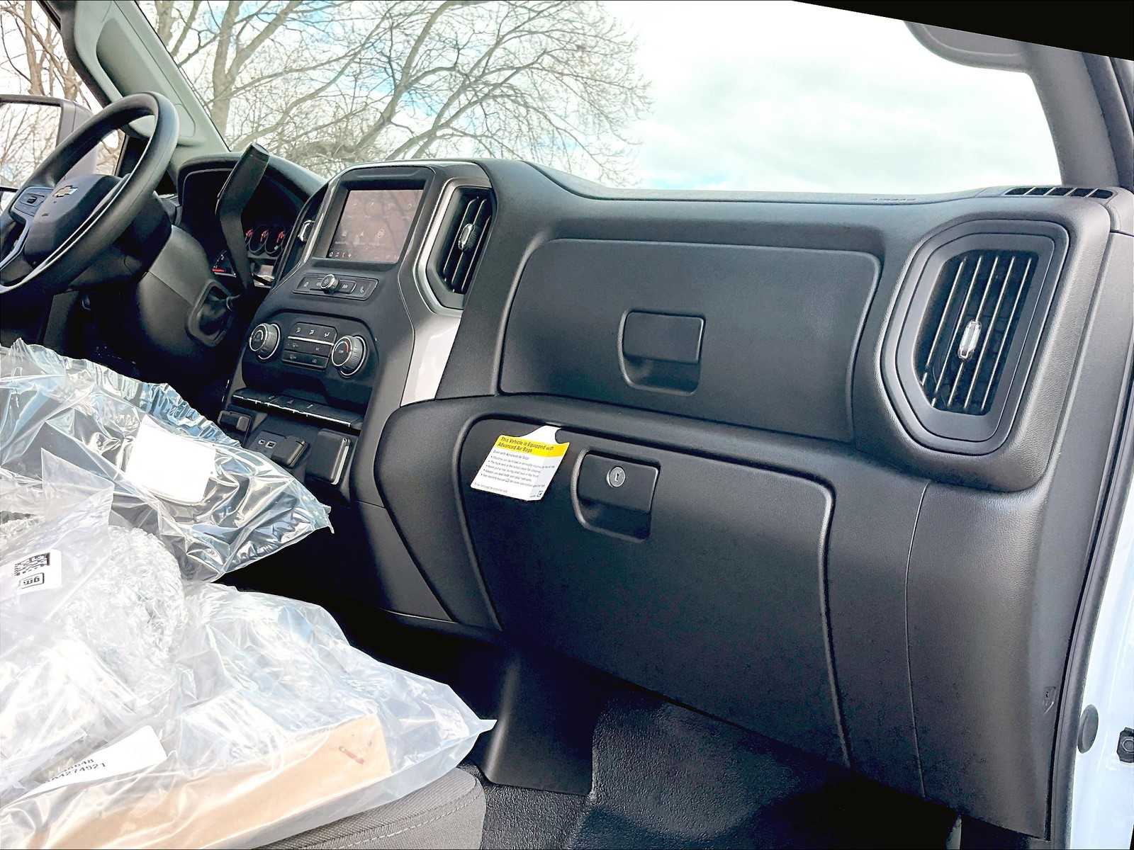 2025 Chevrolet Silverado 3500HD Work Truck - Photo 10