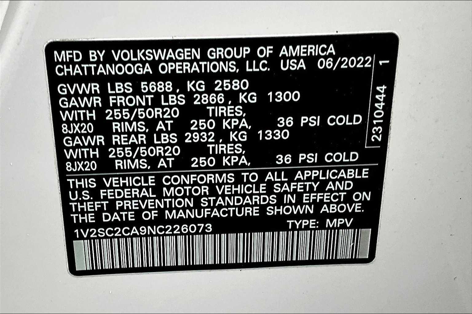 2022 Volkswagen Atlas Cross Sport 2.0T SEL R-Line - Photo 32