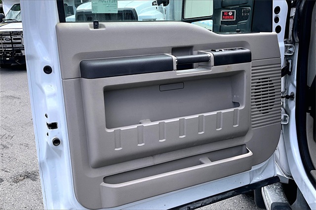 2008 Ford F-450SD Lariat - Photo 18