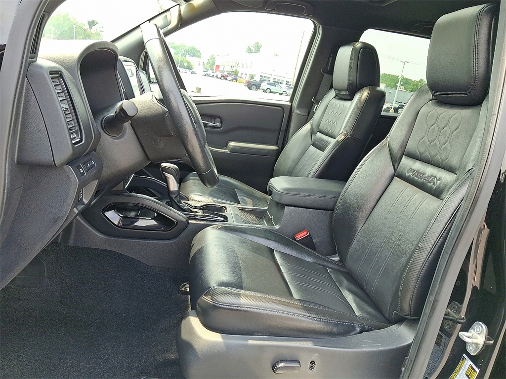 2022 Nissan Frontier PRO-4X - Photo 14
